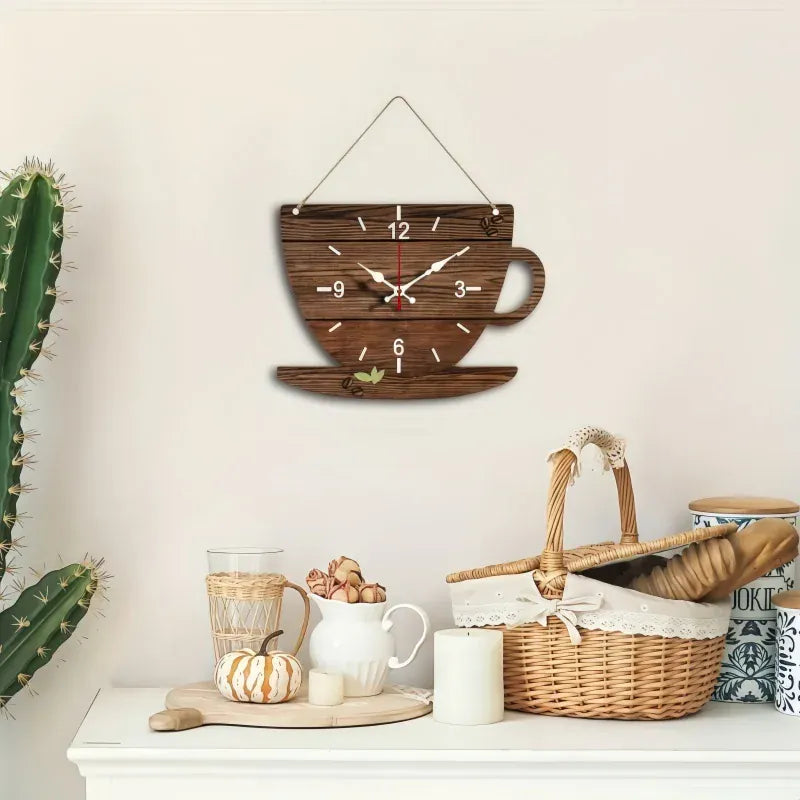 Sofello Horloge murale bois forme tasse à café, horloge murale originale décorative silencieuse pour salon, chambre, bureau - 30x22 cm
